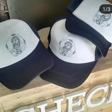 The Old Seaman 招待所 塞洛里奥