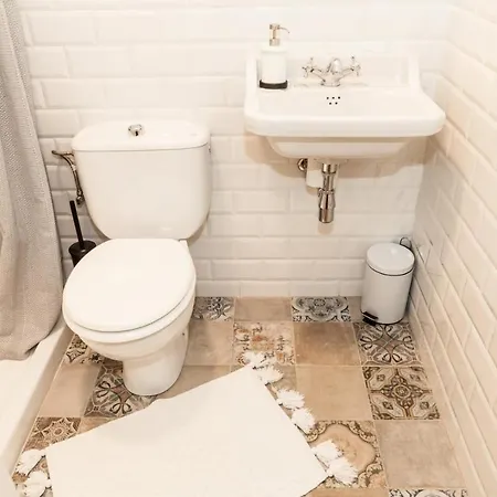 招待所 The Old Seaman 塞洛里奥