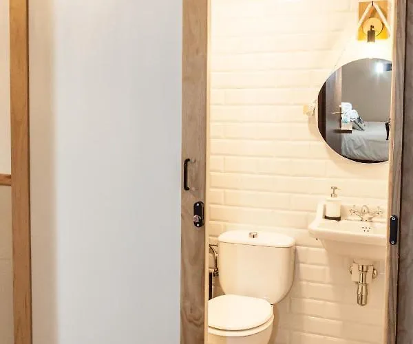 Guest house The Old Seaman